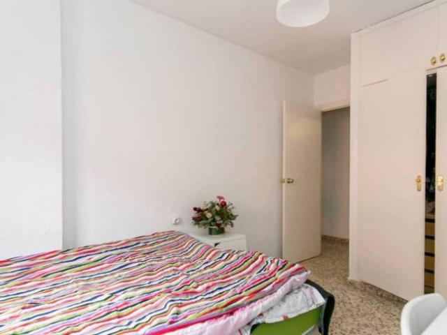 Shared Living/Roommate 5 Dormitorio Granada Granada ES101530619