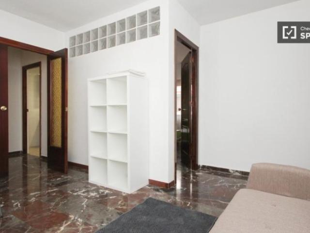 Shared Living/Roommate 5 Dormitorio Granada Granada ES101531221