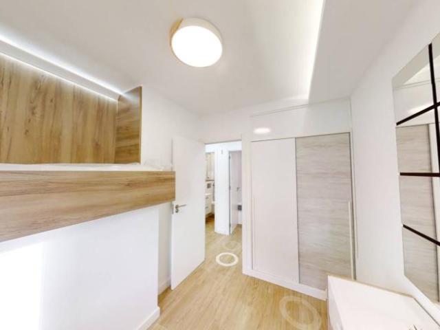 Shared Living/Roommate 5 Dormitorio Granada Granada ES101821549