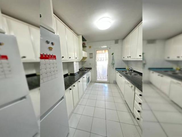 Shared Living/Roommate 5 Dormitorio Granada Granada ES103925553