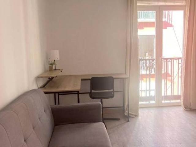 Shared Living/Roommate 5 Dormitorio Granada Granada ES85861639