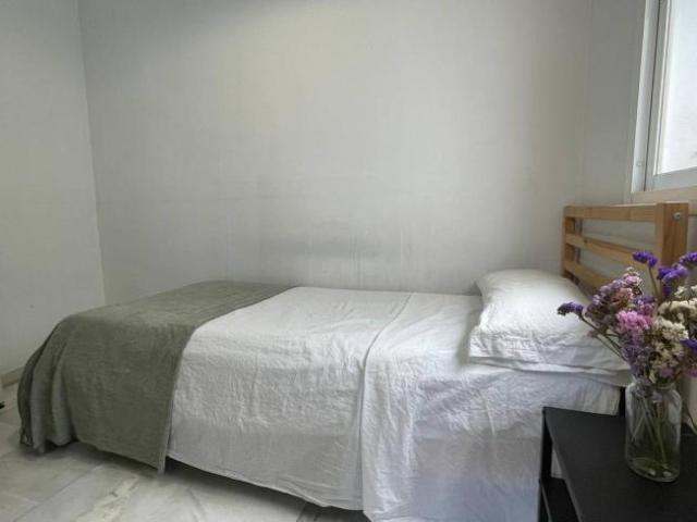 Shared Living/Roommate 5 Dormitorio Seville Seville ELS95714284