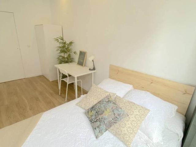 Shared Living/Roommate 5 Dormitorio Seville Seville ELS100813481