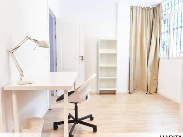 Shared Living/Roommate 5 Dormitorio Seville Seville ES101762033