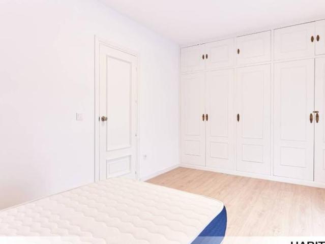 Shared Living/Roommate 5 Dormitorio Seville Seville ES101822460