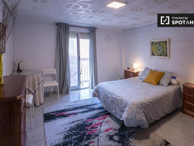 Shared Living/Roommate 5 Dormitorio Valencia Valencia ELS101771577