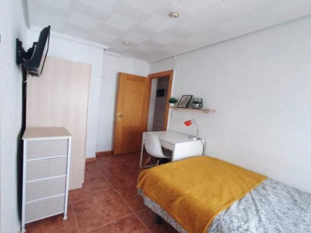 Shared Living/Roommate 5 Dormitorio Valencia Valencia ELS101805201
