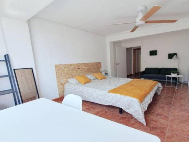 Shared Living/Roommate 5 Dormitorio Valencia Valencia ELS101818197