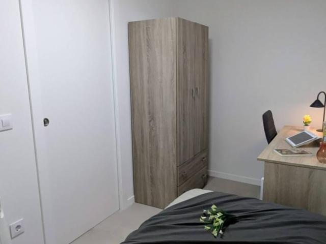 Shared Living/Roommate 5 Dormitorio Valencia Valencia ELS98542446