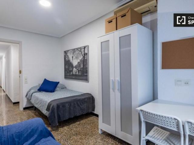Shared Living/Roommate 5 Dormitorio Valencia Valencia ELS91328488