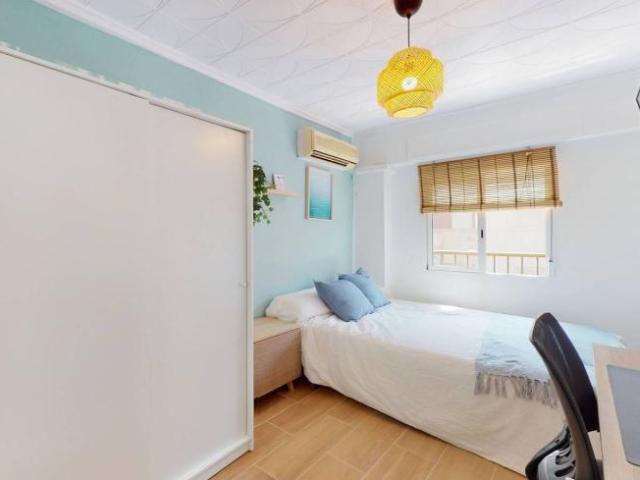 Shared Living/Roommate 5 Dormitorio Valencia Valencia ES104845611