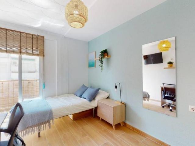 Shared Living/Roommate 5 Dormitorio Valencia Valencia ES104845725
