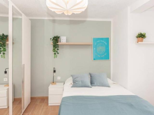 Shared Living/Roommate 5 Dormitorio Valencia Valencia ES104845918