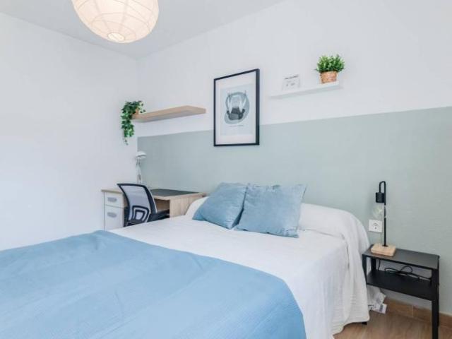 Shared Living/Roommate 5 Dormitorio Valencia Valencia ES104845981