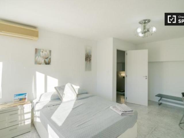 Shared Living/Roommate 5 Dormitorio Valencia Valencia ES101735698
