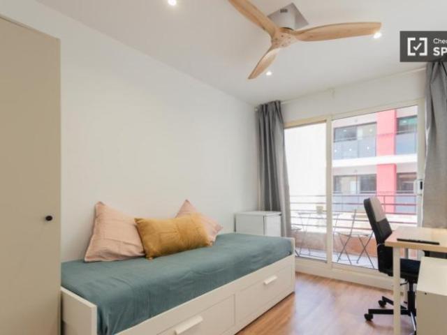 Shared Living/Roommate 5 Dormitorio Valencia Valencia ES101731271