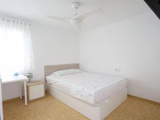 Shared Living/Roommate 5 Dormitorio Valencia Valencia ES101815433