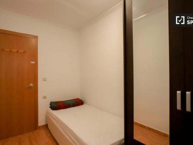 Shared Living/Roommate 5 Dormitorio Valencia Valencia ES101816694