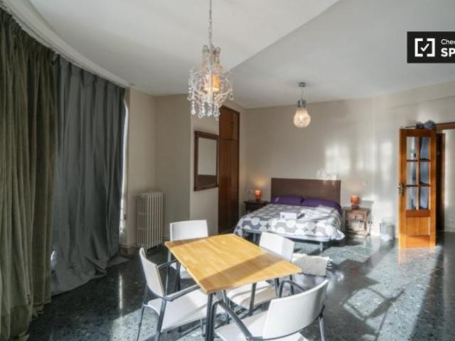 Shared Living/Roommate 5 Dormitorio Valencia Valencia ES101820147