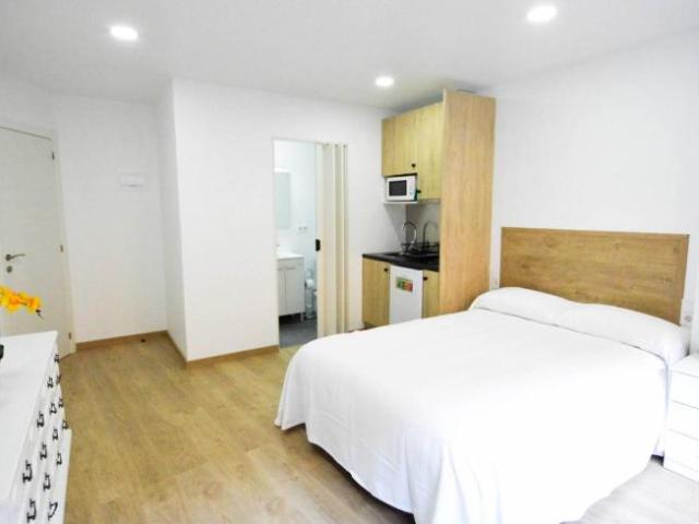 Shared Living/Roommate 5 Dormitorio Valencia Valencia ES101838226