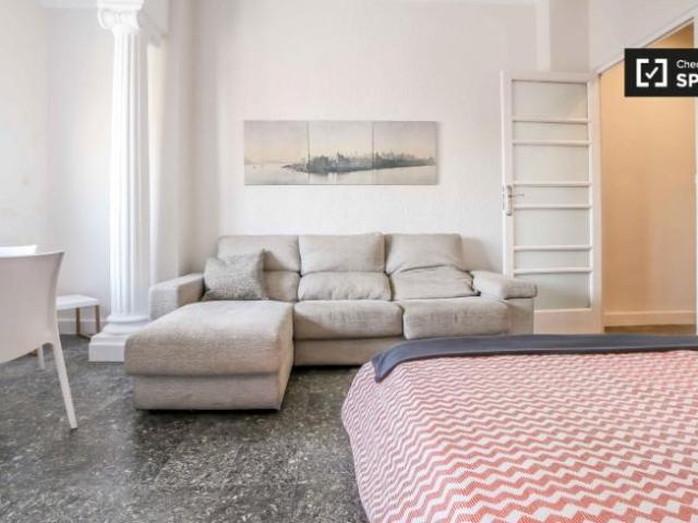 Shared Living/Roommate 5 Dormitorio Valencia Valencia ES102886734
