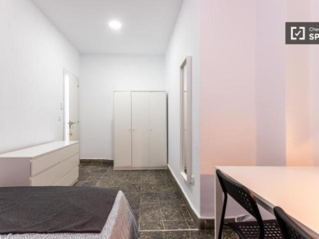 Shared Living/Roommate 5 Dormitorio Valencia Valencia ES102954486