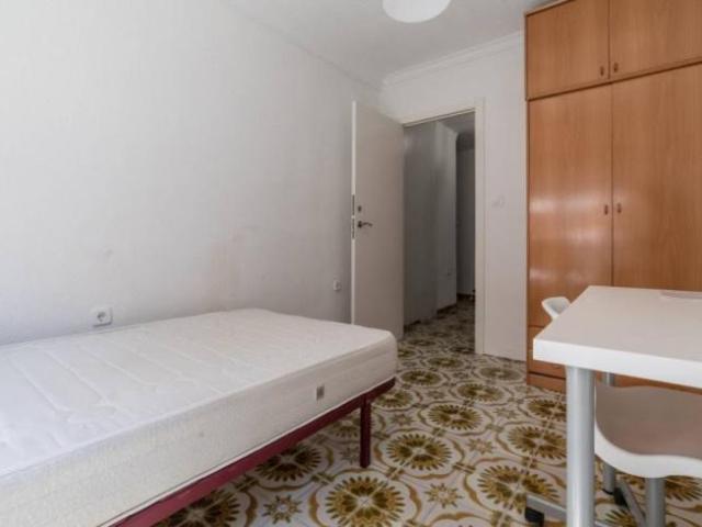 Shared Living/Roommate 5 Dormitorio Valencia Valencia ES103064896