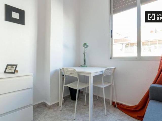 Shared Living/Roommate 5 Dormitorio Valencia Valencia ES103490987