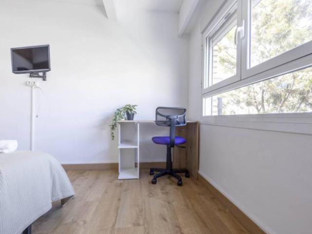 Shared Living/Roommate 5 Dormitorio Valencia Valencia ES103657339