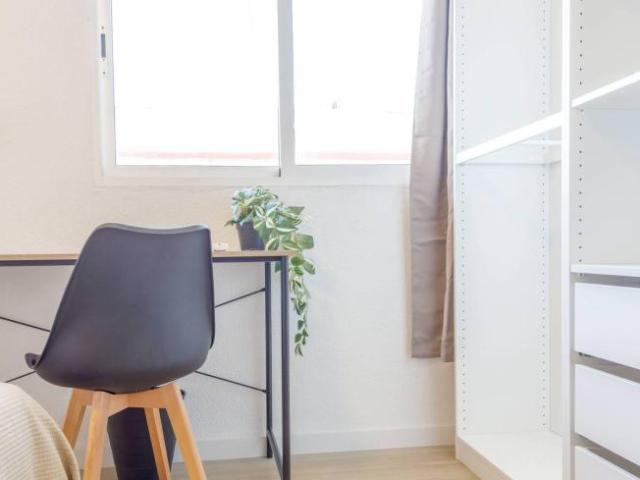Shared Living/Roommate 5 Dormitorio Valencia Valencia ES103657618