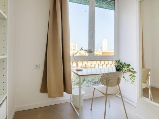 Shared Living/Roommate 5 Dormitorio Valencia Valencia ES103657621