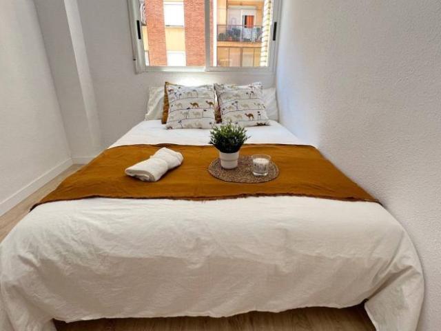 Shared Living/Roommate 5 Dormitorio Valencia Valencia ES103657872