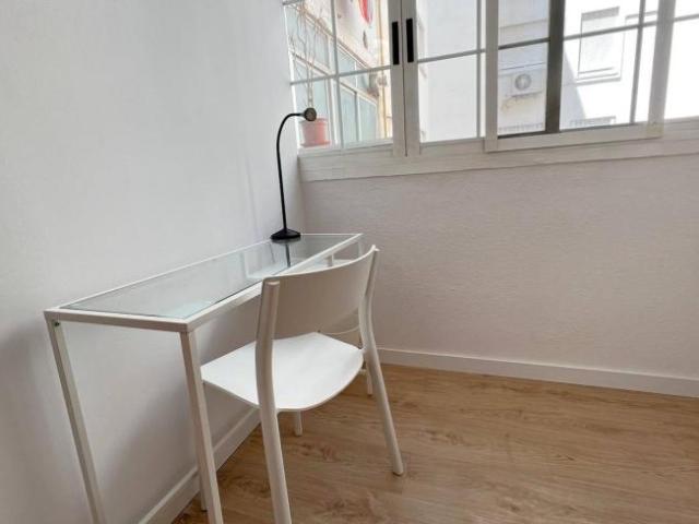 Shared Living/Roommate 5 Dormitorio Valencia Valencia ES103657997
