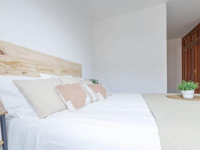 Shared Living/Roommate 5 Dormitorio Valencia Valencia ES103658172