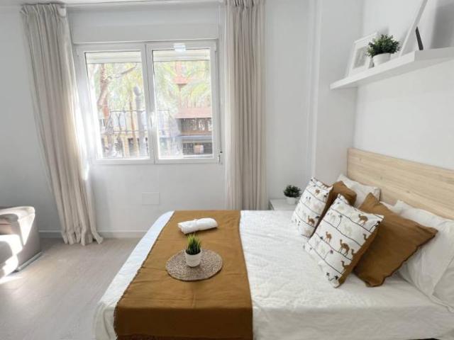 Shared Living/Roommate 5 Dormitorio Valencia Valencia ES103658293