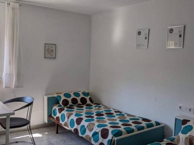 Shared Living/Roommate 5 Dormitorio Valencia Valencia ES57348546
