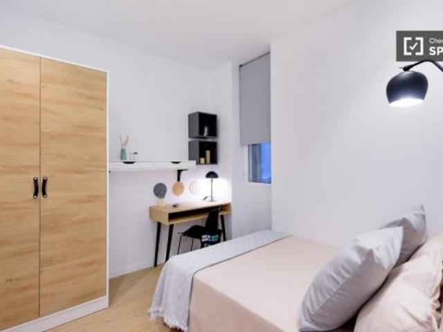 Shared Living/Roommate 5 Dormitorio Valencia Valencia ES72899087
