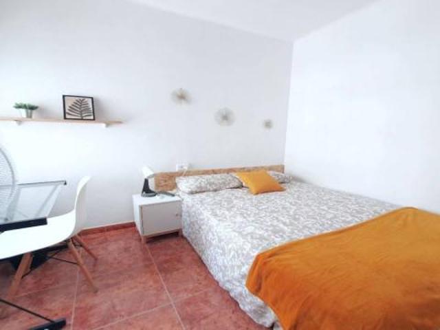 Shared Living/Roommate 5 Dormitorio Valencia Valencia ES82631606