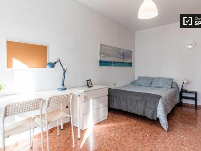 Shared Living/Roommate 5 Dormitorio Valencia Valencia ES91326691