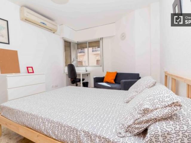 Shared Living/Roommate 5 Dormitorio Valencia Valencia ES91326711