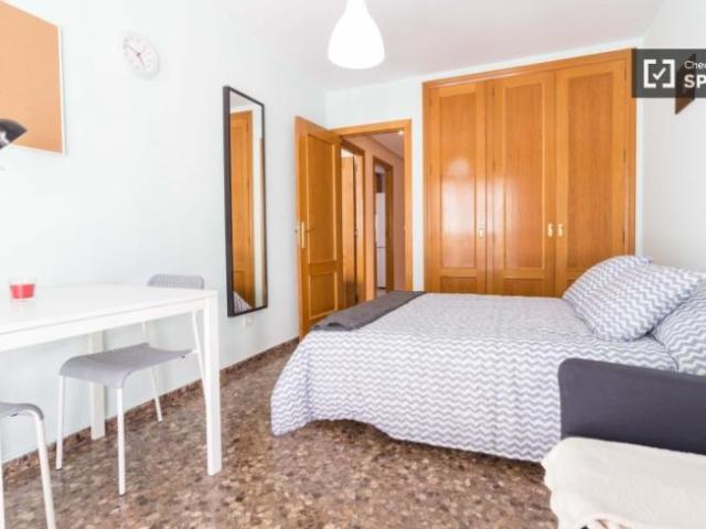 Shared Living/Roommate 5 Dormitorio Valencia Valencia ES91326977