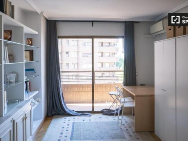 Shared Living/Roommate 5 Dormitorio Valencia Valencia ES91327601