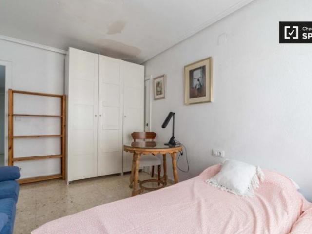 Shared Living/Roommate 5 Dormitorio Valencia Valencia ES91327875