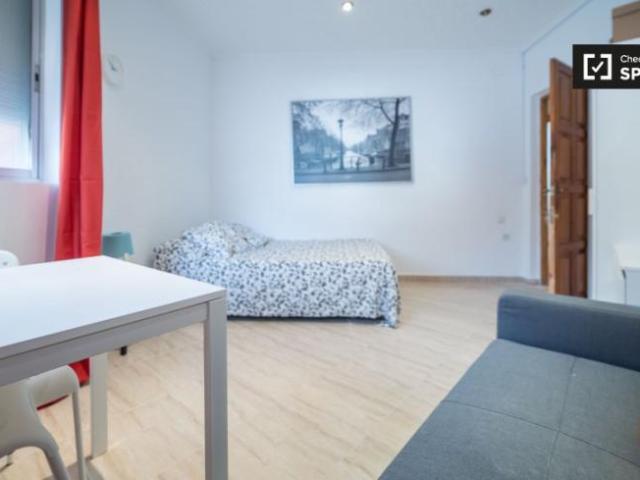 Shared Living/Roommate 5 Dormitorio Valencia Valencia ES91327914
