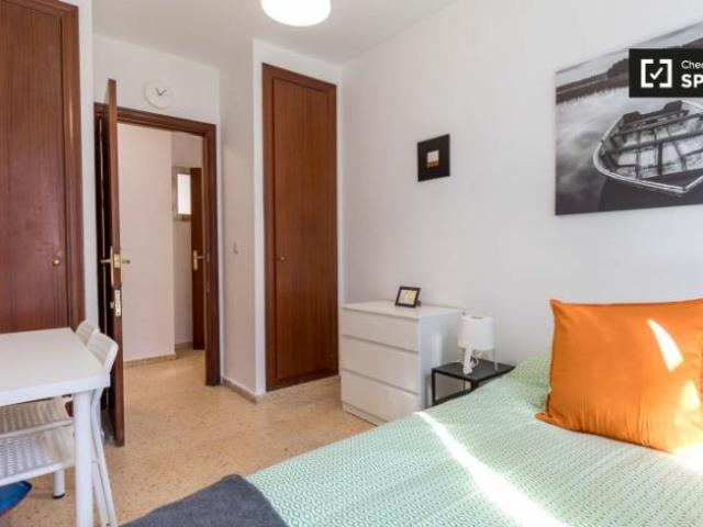 Shared Living/Roommate 5 Dormitorio Valencia Valencia ES91327106