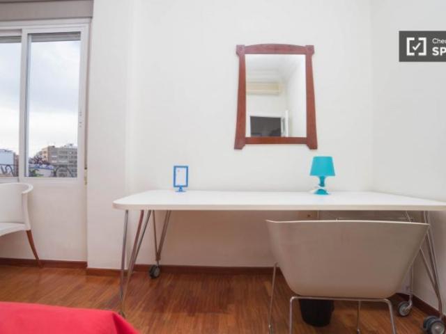 Shared Living/Roommate 5 Dormitorio Valencia Valencia ES91328497