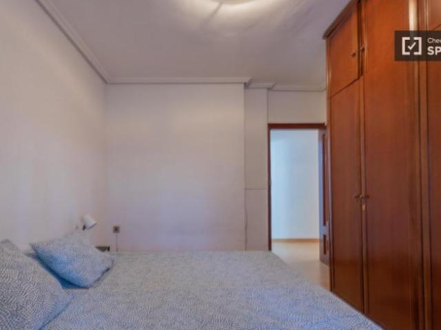 Shared Living/Roommate 5 Dormitorio Valencia Valencia ES91328732