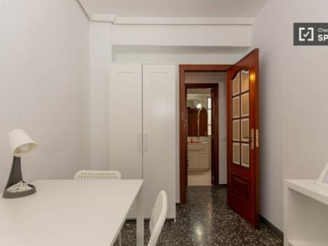 Shared Living/Roommate 5 Dormitorio Valencia Valencia ES91328809