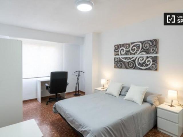 Shared Living/Roommate 5 Dormitorio Valencia Valencia ES91328381