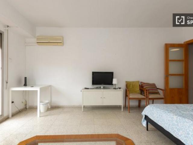 Shared Living/Roommate 5 Dormitorio Valencia Valencia ES91329233